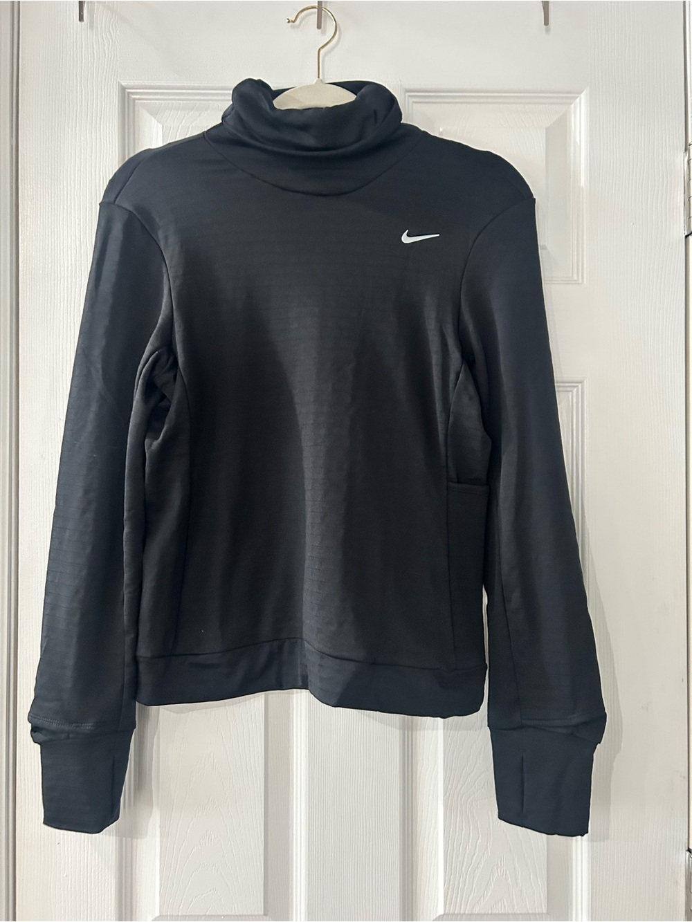Nike Swift element turtle neck  Long Sleeve Athletic Top